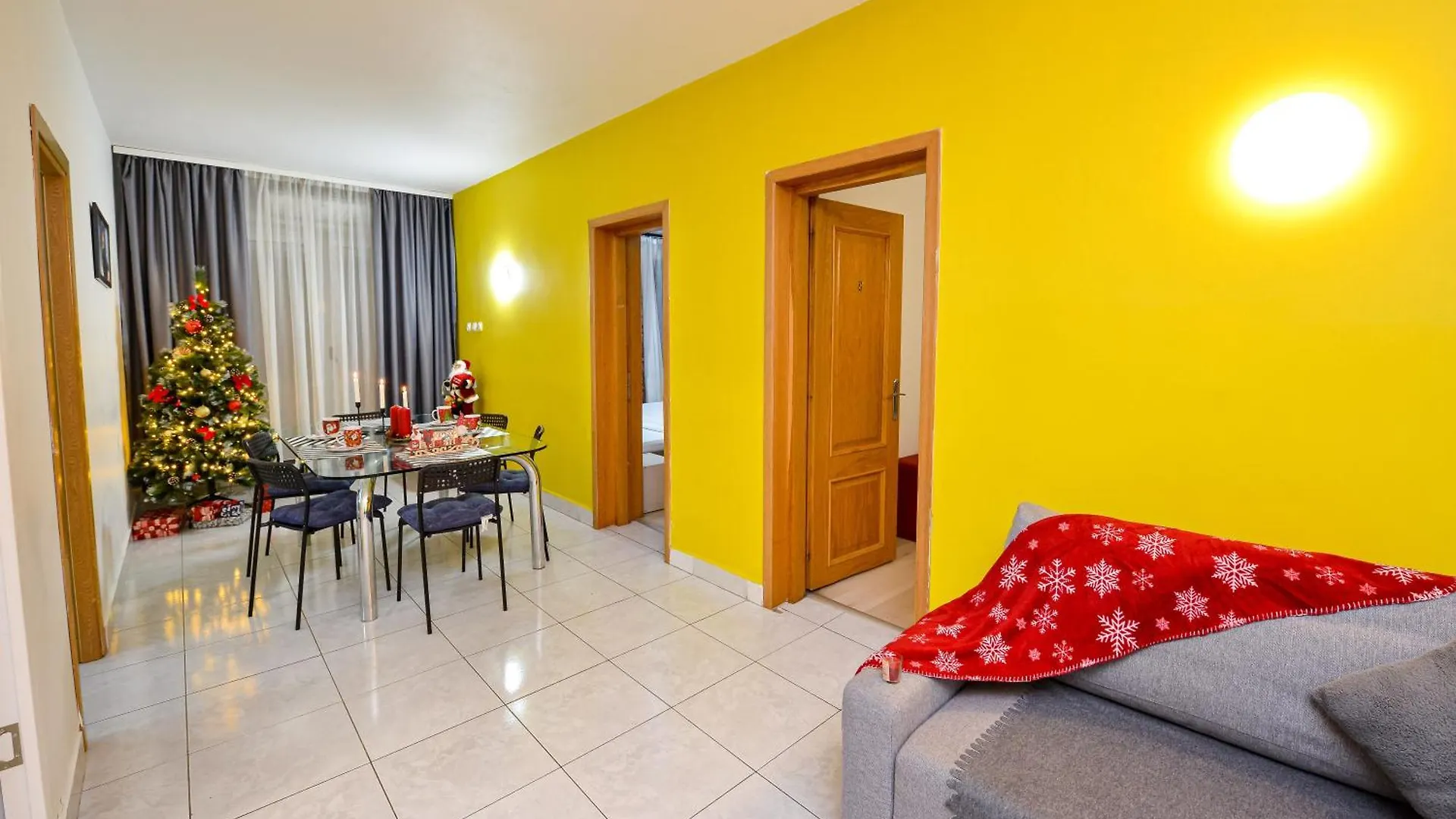 The Lincoln Suites - Central Shabbat Friendly Apartments Bucharest