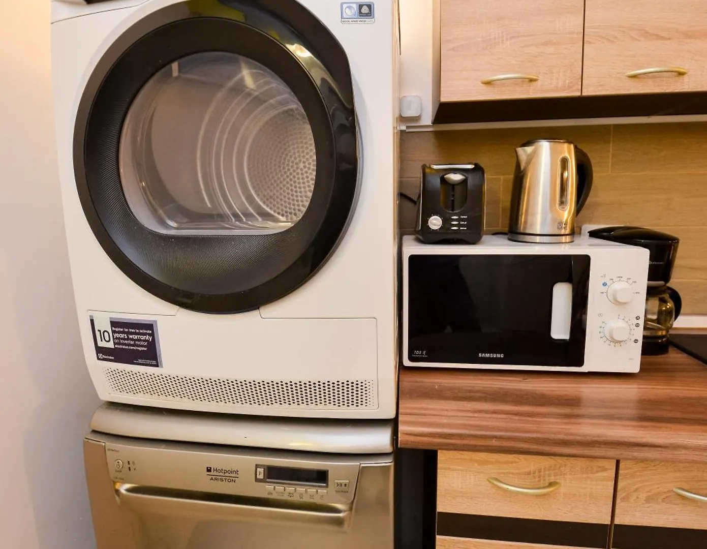 The Lincoln Suites - Central Shabbat Friendly Apartments Bucharest