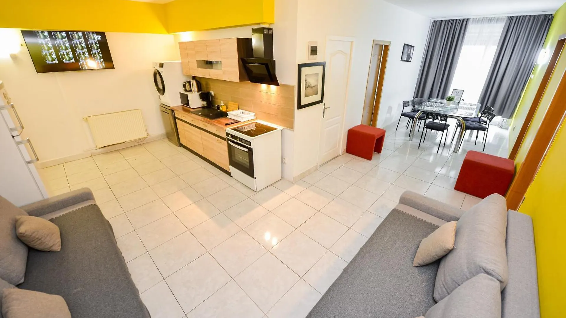 The Lincoln Suites - Central Shabbat Friendly Apartments Bukarest